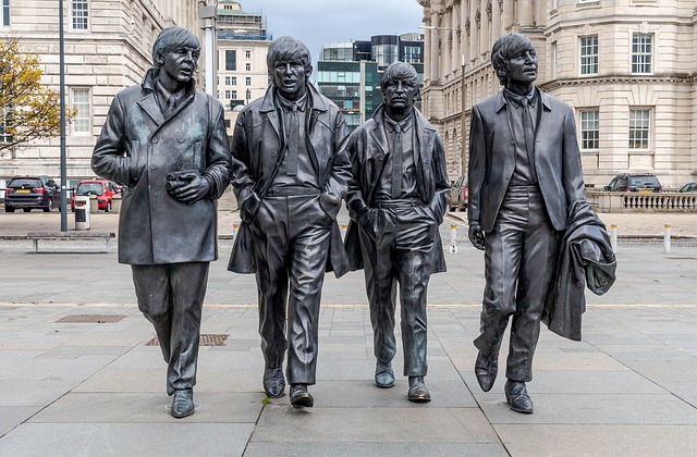 The Beatles, dating in Liverpool